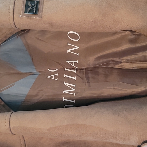 Jacket - Picture 4 of 4